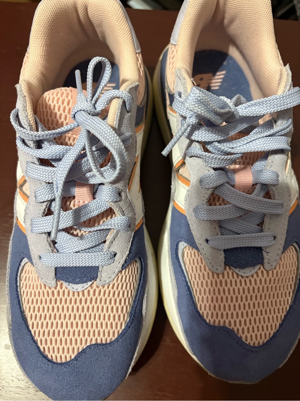 Women's Mesh Athletic Sneakers in Peach and Light Blue